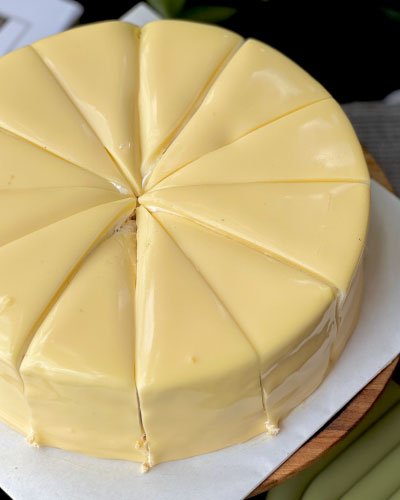White Choc Macadamia 4 White Choc Macadamia